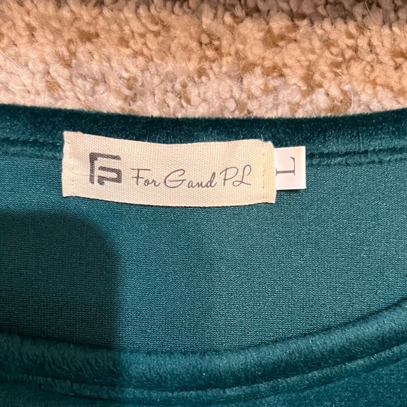 Green Velvet Peplum Tunic Long Sleeve Large - Picture 2 of 5